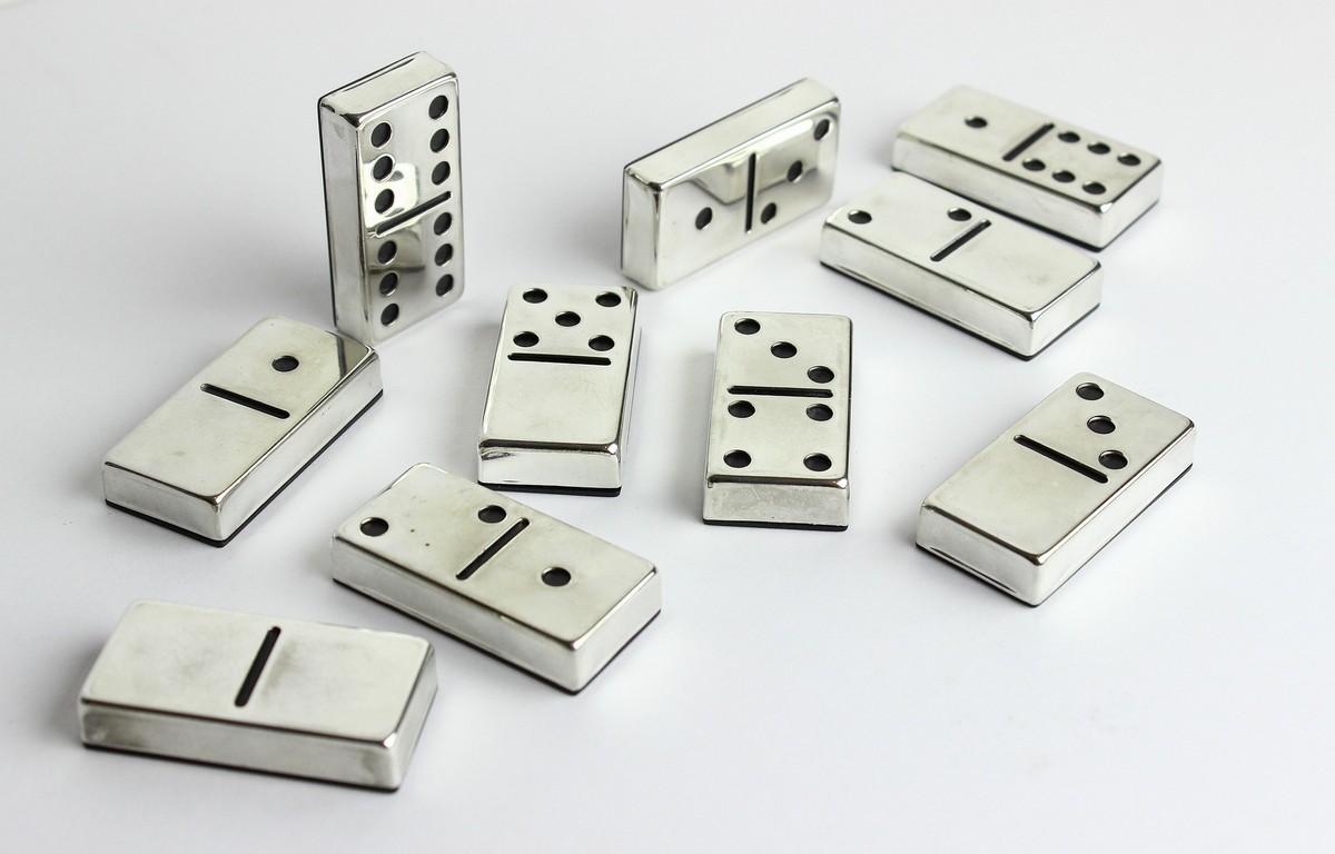 online domino